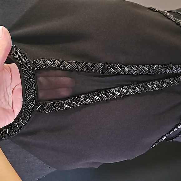 Dress - Picture 3 of 6